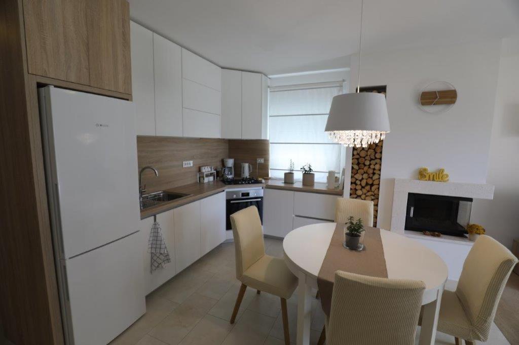 Smil'E Apartments Vodice Kültér fotó