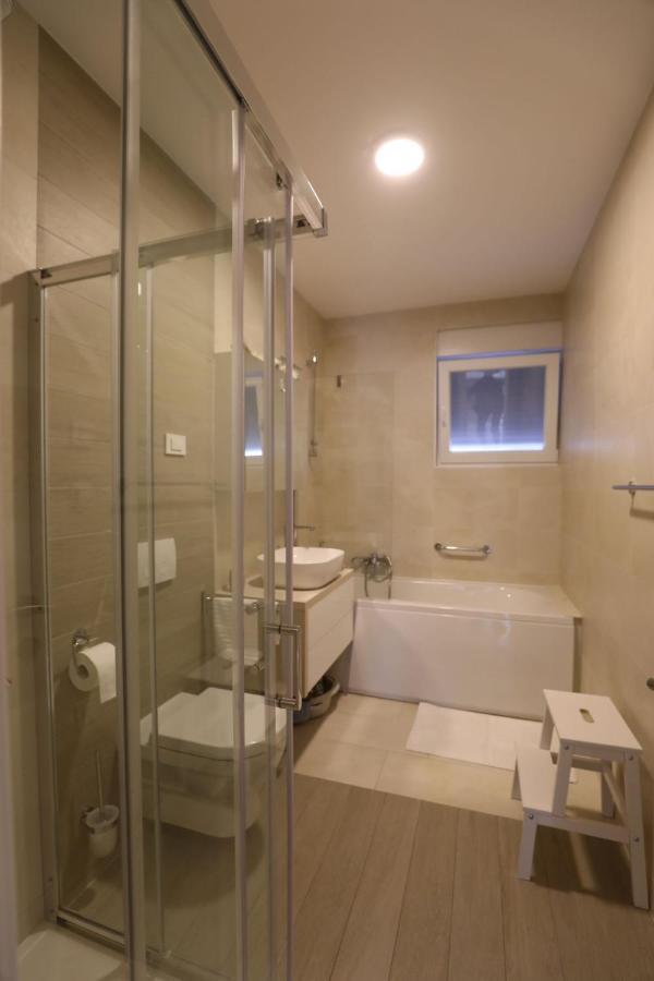Smil'E Apartments Vodice Kültér fotó